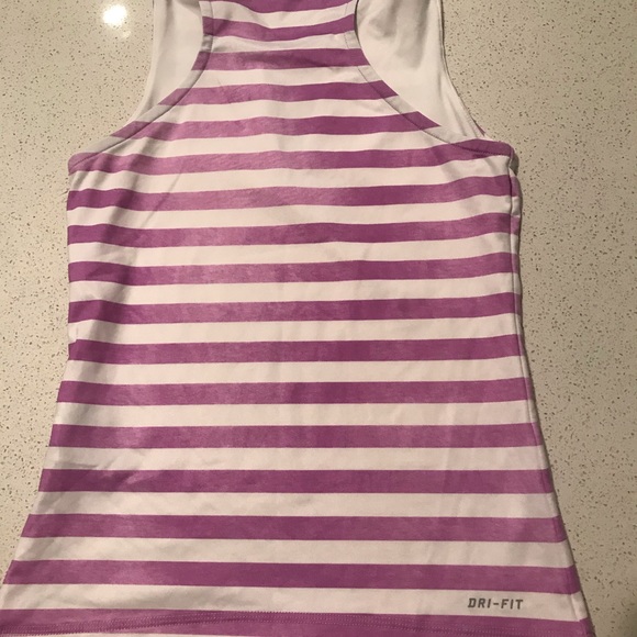 Nike Dry-Fit Purple Striped Workout Top size XS - Picture 5 of 6